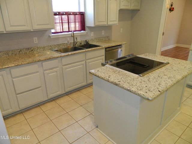 87129 Golf Club Drive, Diamondhead, MS 39525