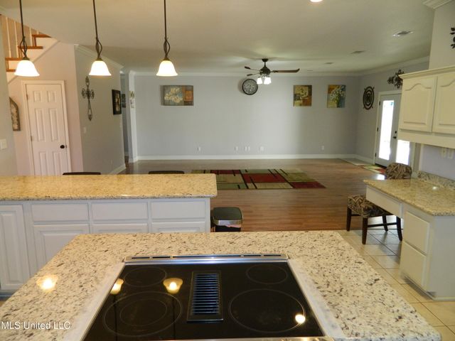 87129 Golf Club Drive, Diamondhead, MS 39525