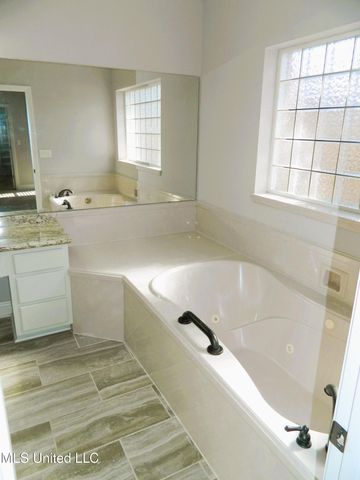 87129 Golf Club Drive, Diamondhead, MS 39525