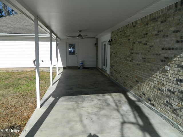 87129 Golf Club Drive, Diamondhead, MS 39525