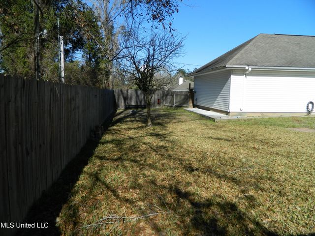 87129 Golf Club Drive, Diamondhead, MS 39525