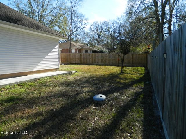 87129 Golf Club Drive, Diamondhead, MS 39525