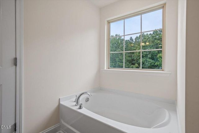 504 Yulee Drive, Zebulon, NC 27597