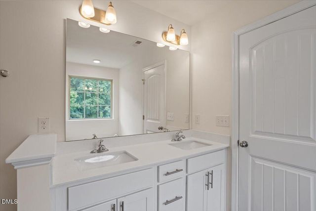 504 Yulee Drive, Zebulon, NC 27597