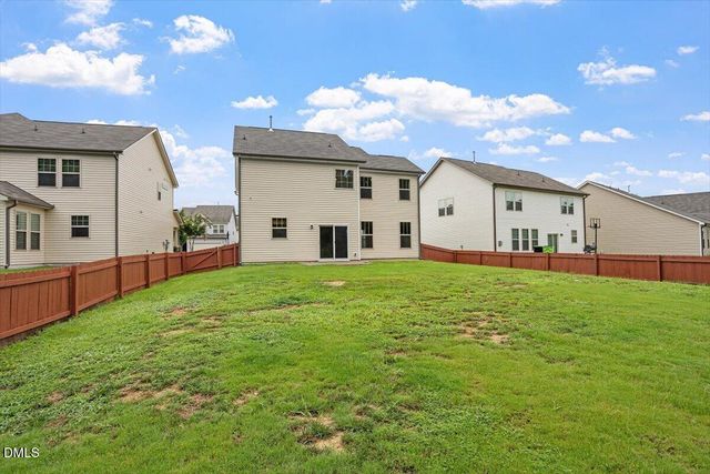 504 Yulee Drive, Zebulon, NC 27597