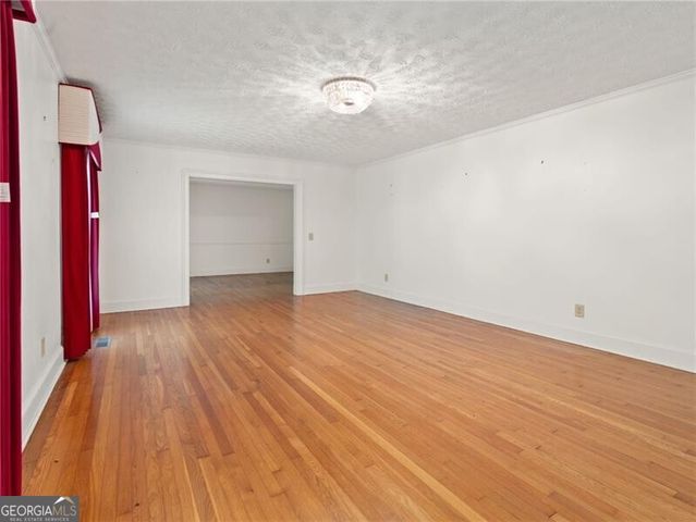 291 E Memorial Drive, Dallas, GA 30132