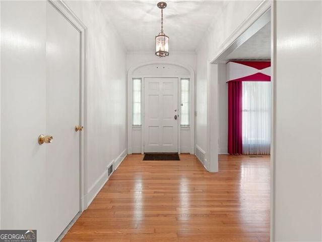 291 E Memorial Drive, Dallas, GA 30132