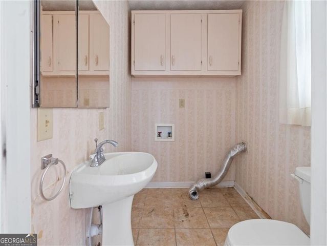 291 E Memorial Drive, Dallas, GA 30132