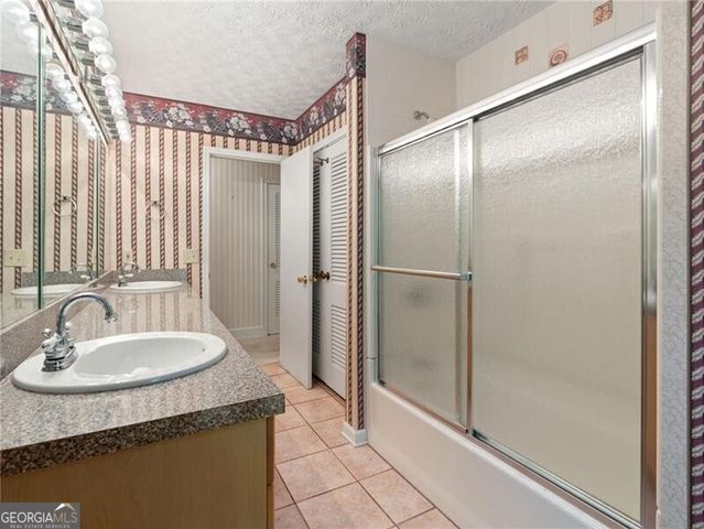 291 E Memorial Drive, Dallas, GA 30132