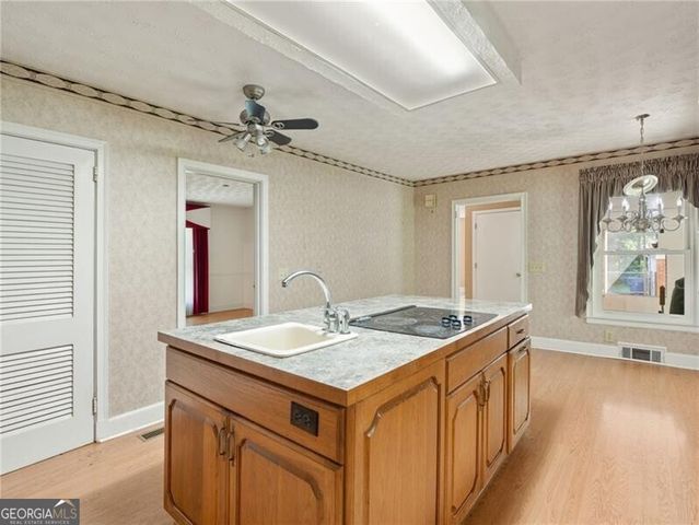 291 E Memorial Drive, Dallas, GA 30132
