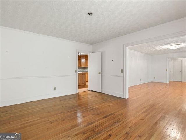 291 E Memorial Drive, Dallas, GA 30132