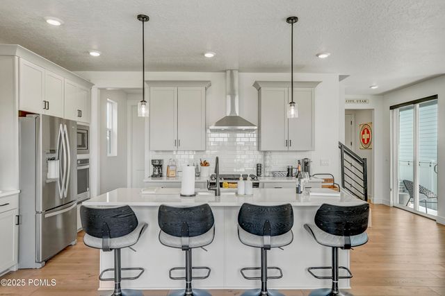 6858 Mountain Maple Drive, Park City, UT 84098
