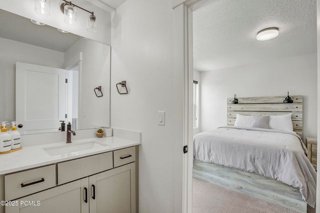 6858 Mountain Maple Drive, Park City, UT 84098
