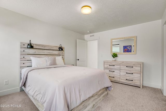 6858 Mountain Maple Drive, Park City, UT 84098