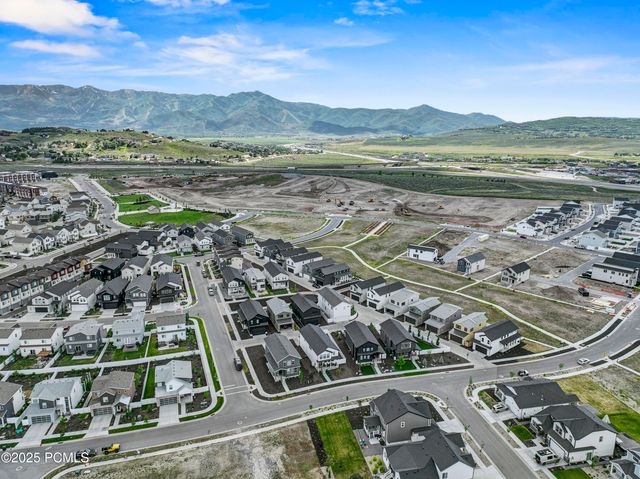 6858 Mountain Maple Drive, Park City, UT 84098