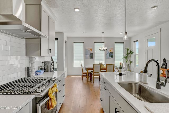 6858 Mountain Maple Drive, Park City, UT 84098