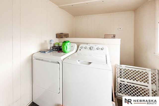 5050 S 38th Street, Omaha, NE 68107