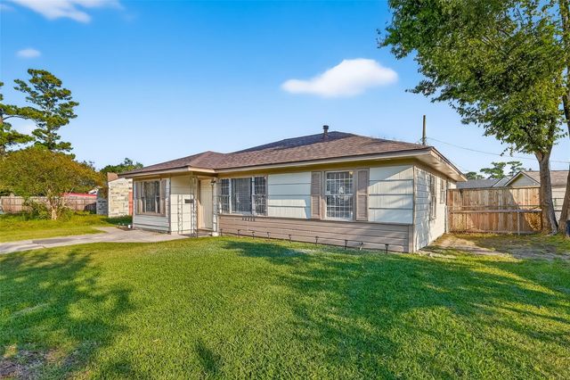 6112 Pineway Boulevard, Houston, TX 77023