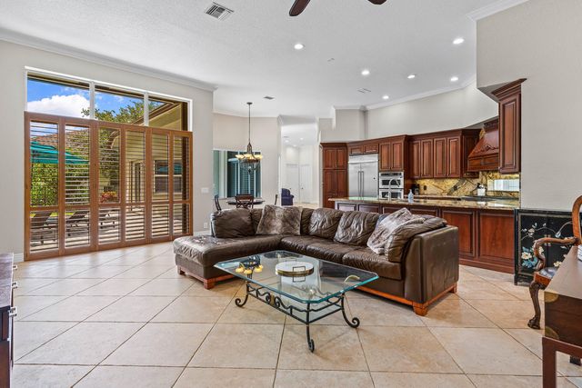 6867 NW 107th Terrace, Parkland, FL 33076