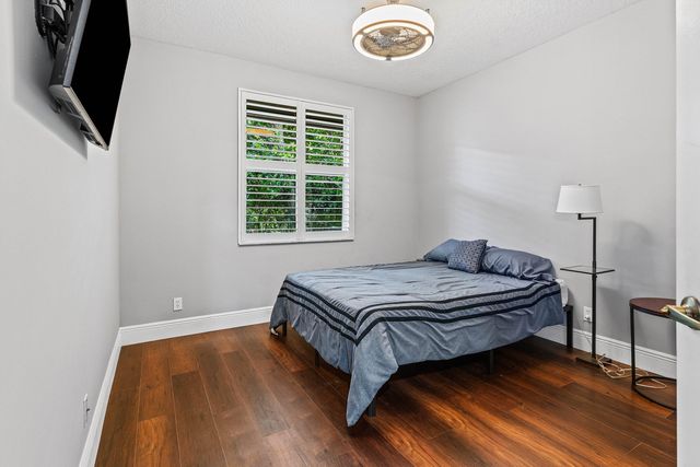 6867 NW 107th Terrace, Parkland, FL 33076