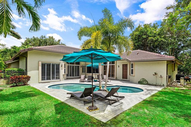 6867 NW 107th Terrace, Parkland, FL 33076