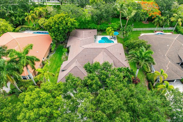 6867 NW 107th Terrace, Parkland, FL 33076
