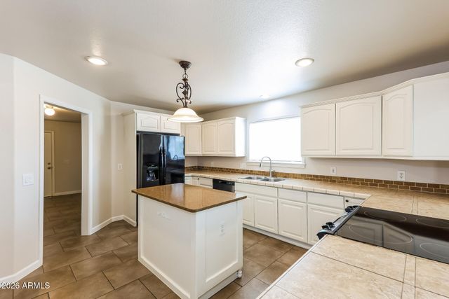 10302 N 88TH Drive, Peoria, AZ 85345