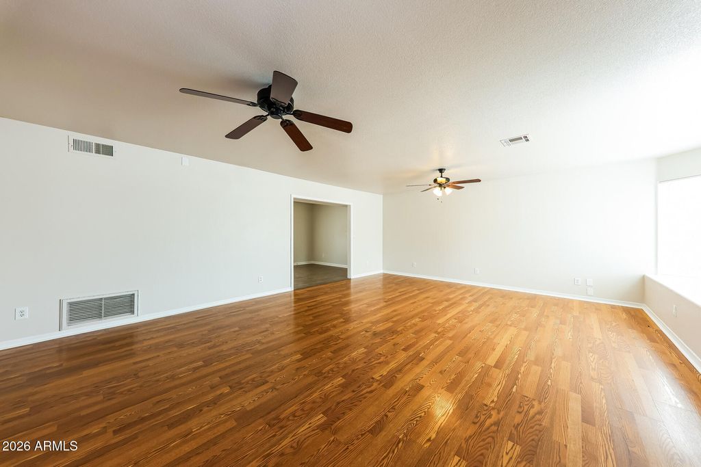 10302 N 88TH Drive, Peoria, AZ 85345 — photo 4