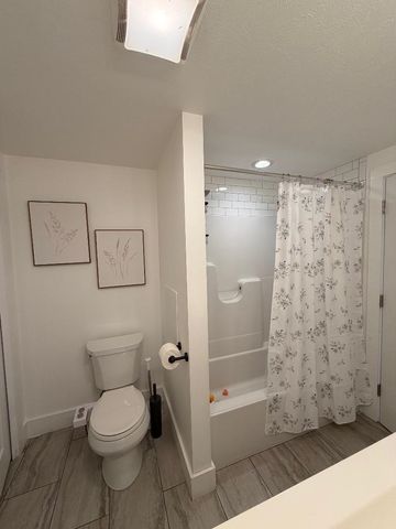 62 Temple Road, New Ipswich, NH 03071