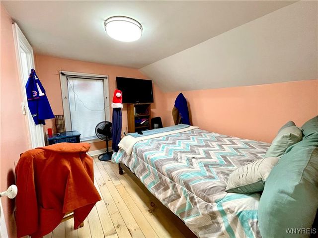 295 Grove St, Tonawanda, NY 14150