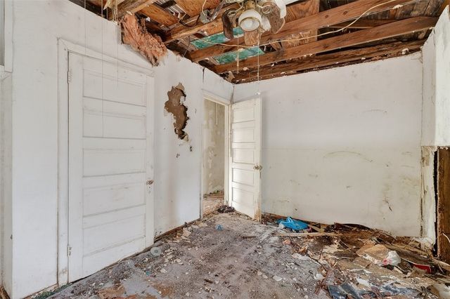 1930 Sandy Way, Corpus Christi, TX 78418