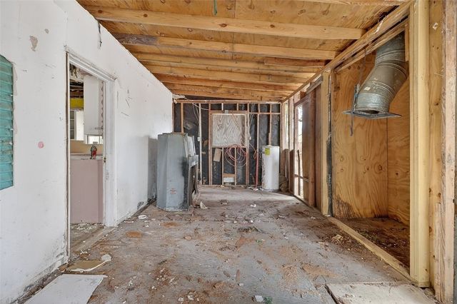 1930 Sandy Way, Corpus Christi, TX 78418