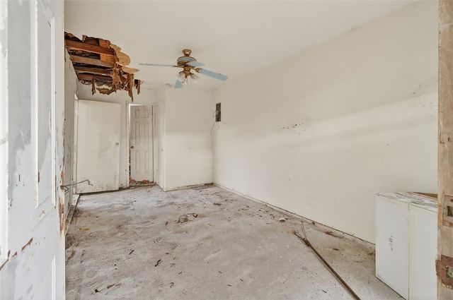 1930 Sandy Way, Corpus Christi, TX 78418