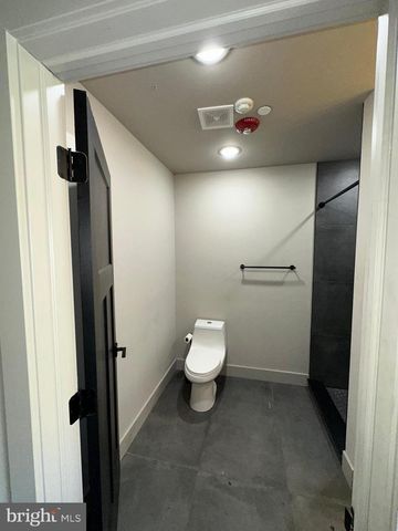 3948 LANCASTER AVE, Philadelphia, PA 19104