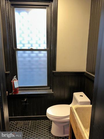 3948 LANCASTER AVE, Philadelphia, PA 19104