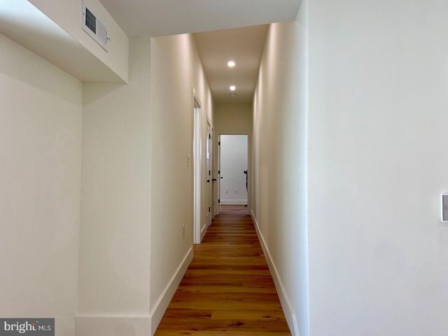 3948 LANCASTER AVE, Philadelphia, PA 19104