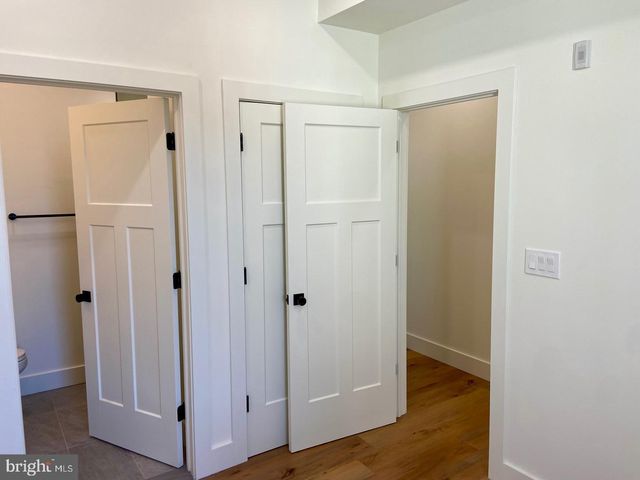 3948 LANCASTER AVE, Philadelphia, PA 19104