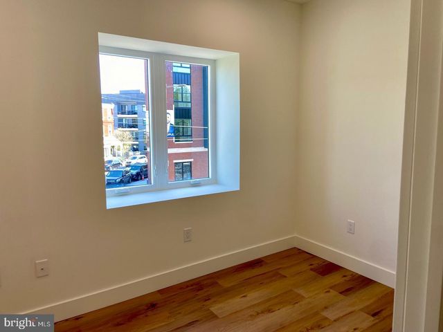 3948 LANCASTER AVE, Philadelphia, PA 19104