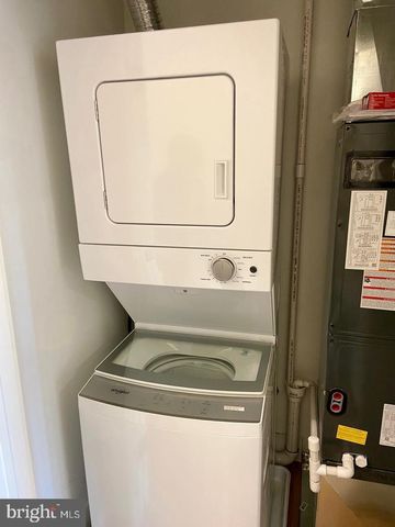 3948 LANCASTER AVE, Philadelphia, PA 19104