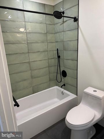 3948 LANCASTER AVE, Philadelphia, PA 19104