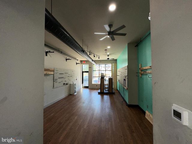 3948 LANCASTER AVE, Philadelphia, PA 19104