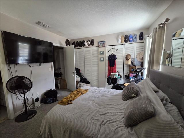 4823 W MCELROY AVENUE D211, Tampa, FL 33611