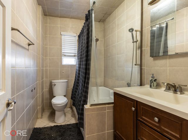 20-44 26th Street, New York City, NY 11105