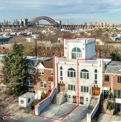 20-44 26th Street, New York City, NY 11105
