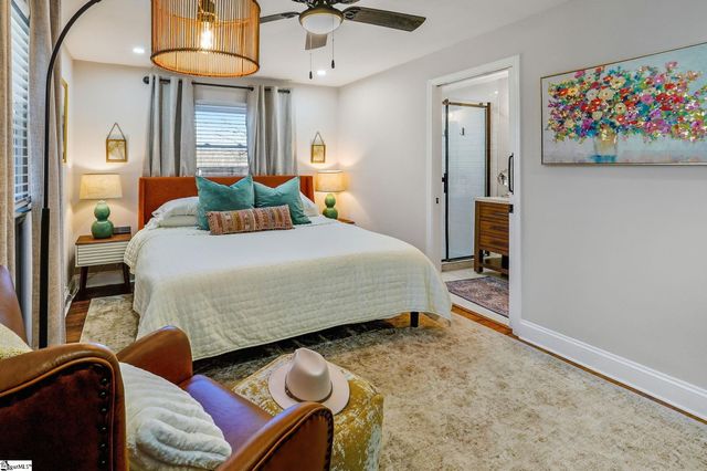 33 Essex Court, Greenville, SC 29609