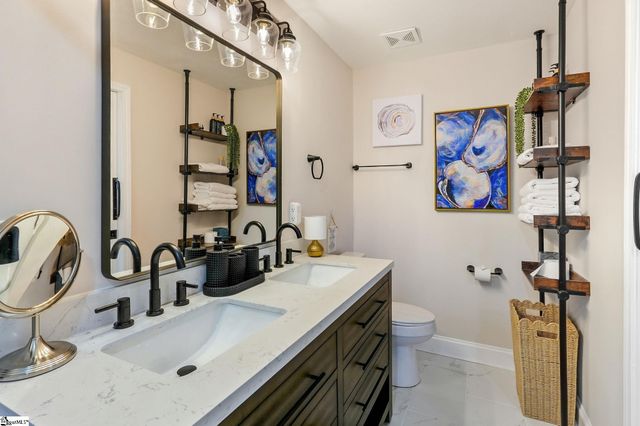 33 Essex Court, Greenville, SC 29609