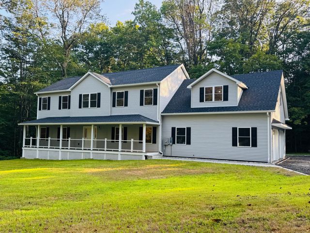238 Berkshire Road, Newtown, CT 06482