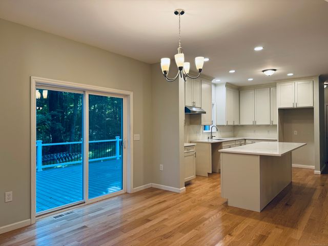 238 Berkshire Road, Newtown, CT 06482