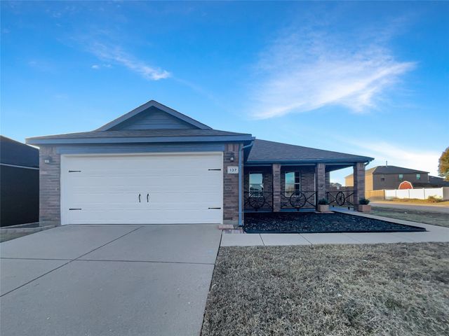 137 Meadow Ridge Drive, Anna, TX 75409