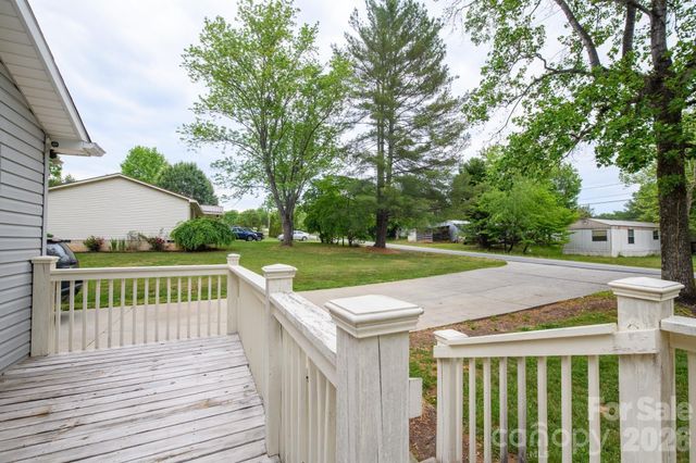 2308 walt arney Road, Lenoir, NC 28645